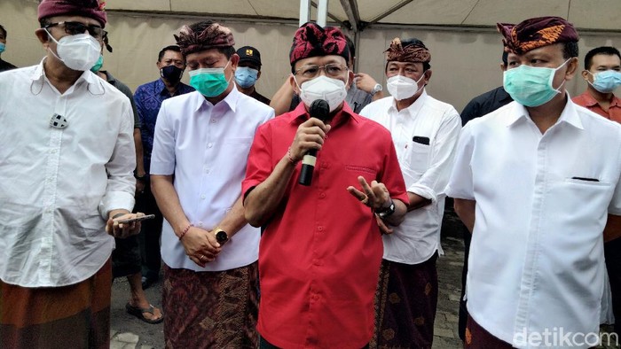 Gubernur Bali I Wayan Koster