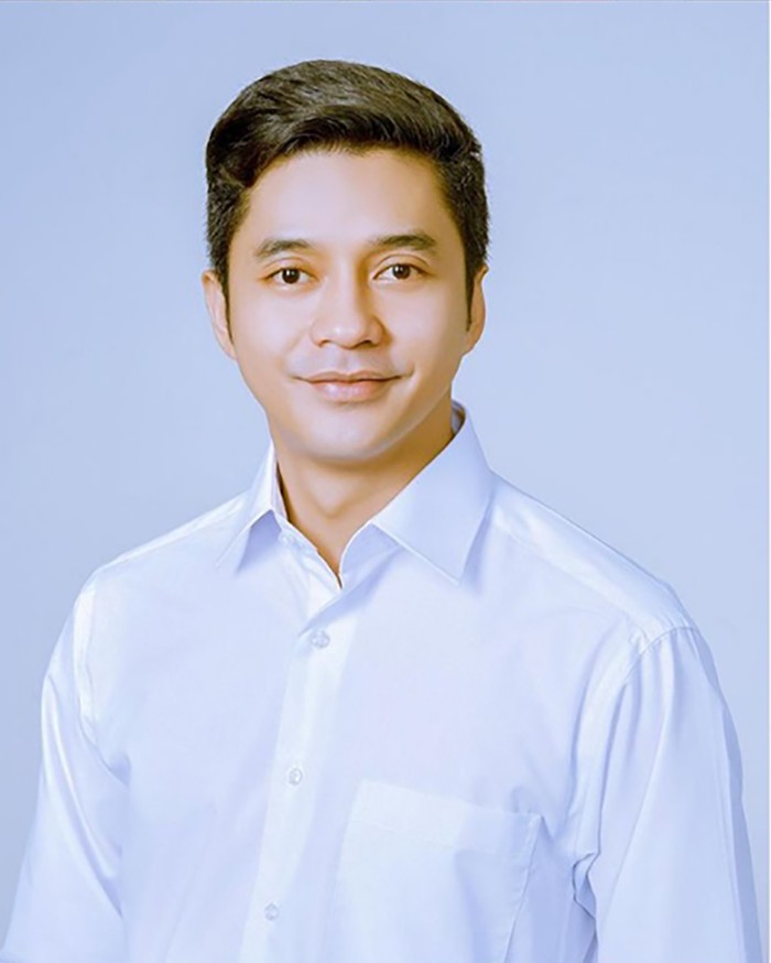 Indonesia baru saja melewati pesta demokrasi berupa Pemilihan Kepala Daerah (Pilkada) 2020. Ada nama-nama artis yang ikut menguji peruntungan lho. Penasaran?