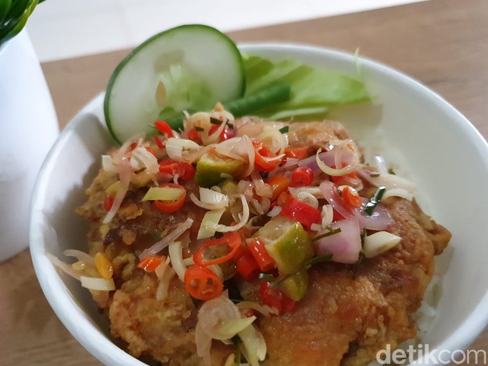 Kuliner Makassar Kekinian, Ada Paru Sambal Anti Corona hingga Es Klepon