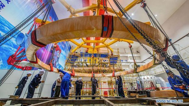 Matahari buatan China