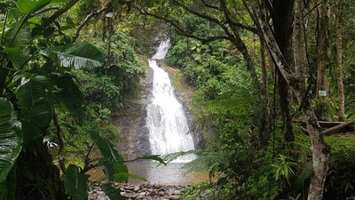 Air Terjun Sarambu Liawan di Mamasa, Alami Banget!