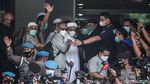 Momen Habib Rizieq Tiba di Polda Metro Jaya