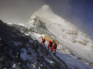 Suara Misterius Muncul di Gunung Everest Saat Malam, Apa Penyebabnya?