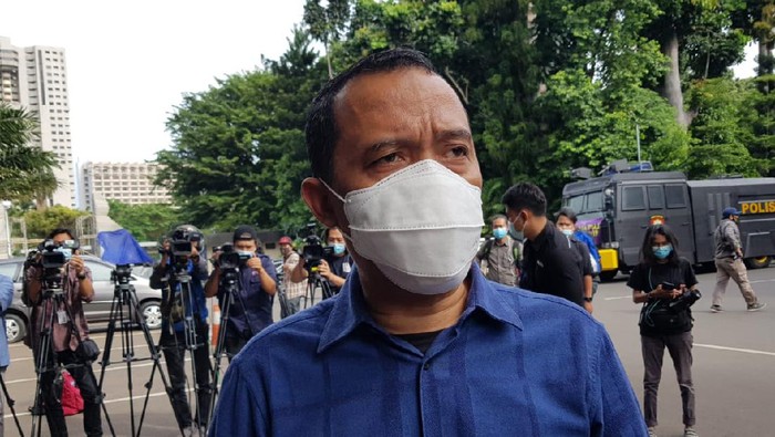 Pengacara pastikan Habib Rizieq penuhi pemeriksaan sebagai tersangka