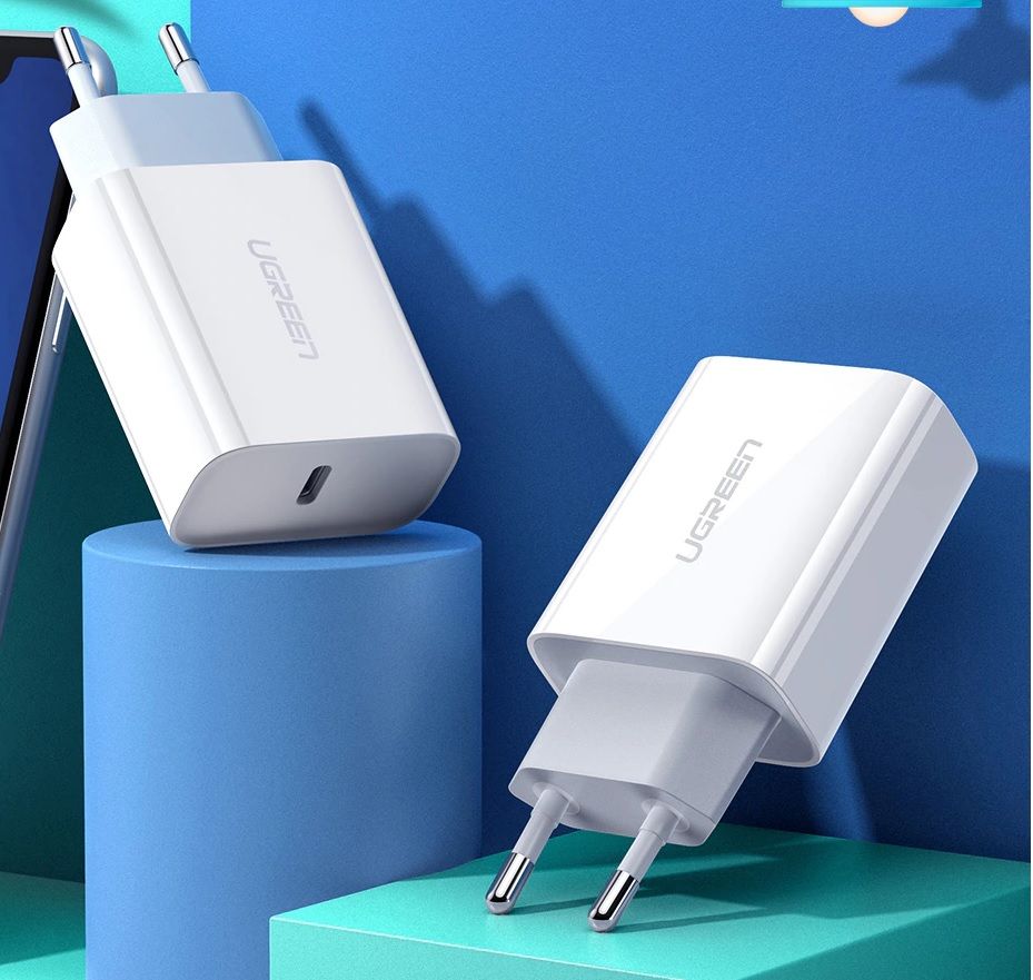 Charger untuk iPhone 12