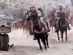 Sinopsis 12 Strong di Bioskop Trans TV, Dibintangi Chris Hemsworth