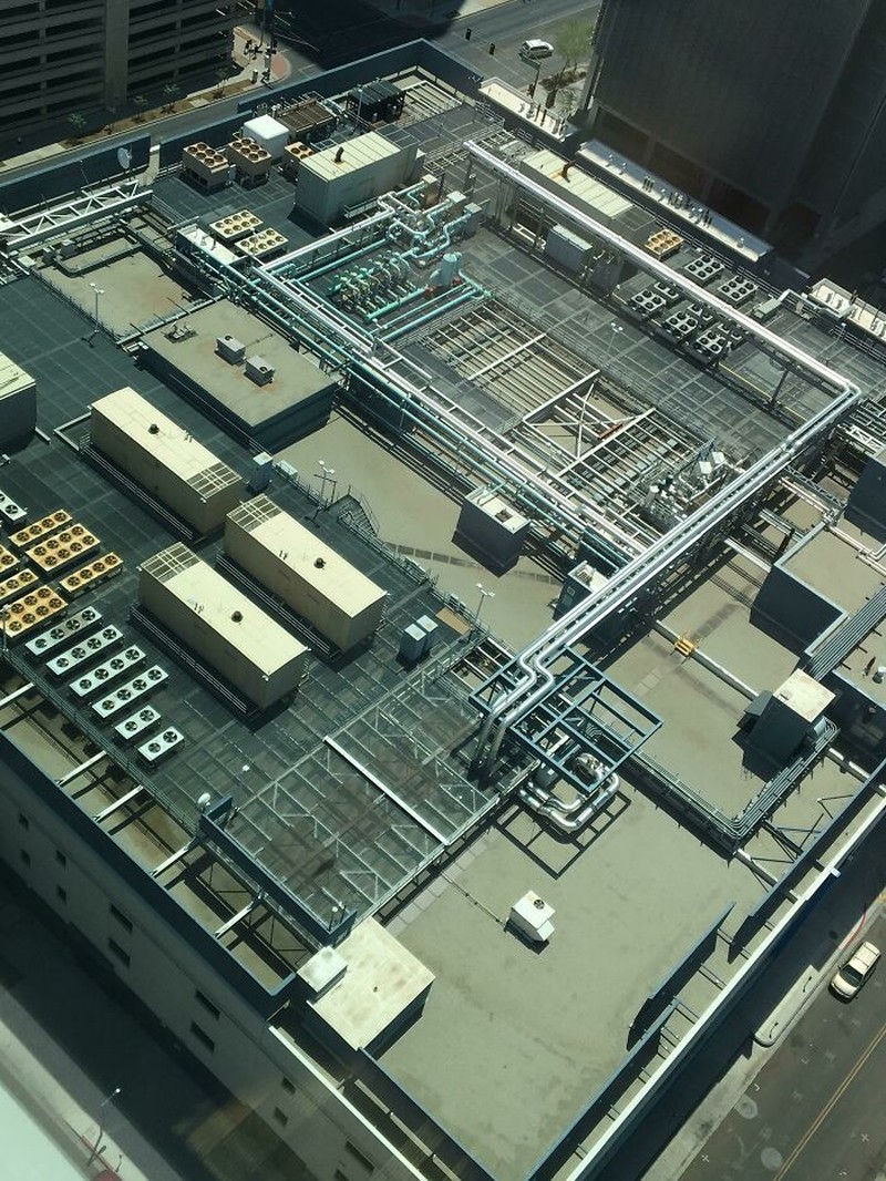 Gambar yang bikin terkecoh