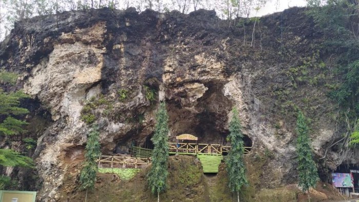 Gua di Kebumen.