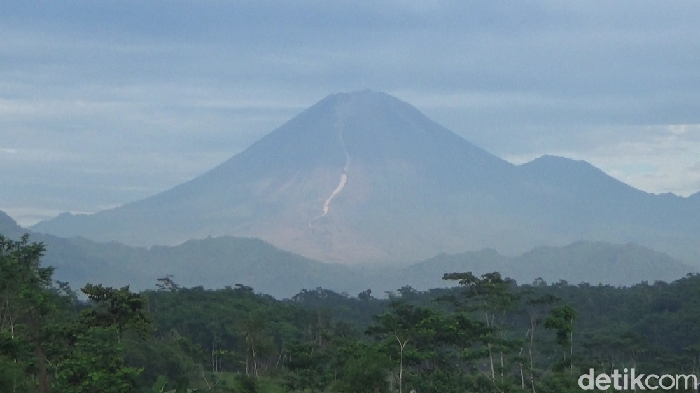 Gunung Semeru