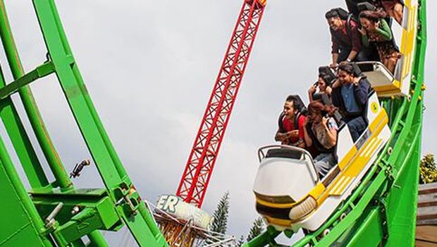 Jatim Park 1 adalah taman bermain pertama yang dibangun di lokasi ini. Jatim Park memadukan konsep edukasi dengan hiburan, layaknya Dunia Fantasi di Jakarta.