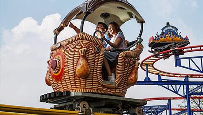 Jatim Park 1 adalah taman bermain pertama yang dibangun di lokasi ini. Jatim Park memadukan konsep edukasi dengan hiburan, layaknya Dunia Fantasi di Jakarta.