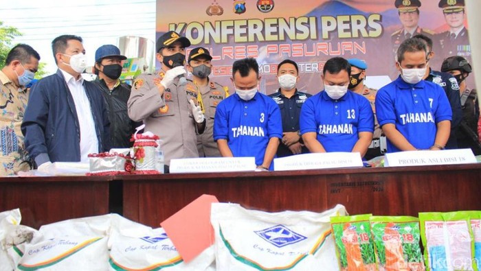 pemalsuan merek benih jagung