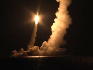 Kapal Selam Nuklir Rusia Akan Uji Coba Peluncuran Rudal Jelajah