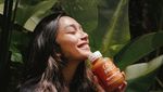 Sah Jadi Istri Dimas Djay, Intip Asyiknya Faradina Makan di Pinggir Pantai