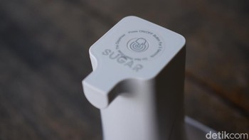 Dilengkapi dengan sertifikasi IP4X serta mengunakan ABS plastik, menjadikan RENA Automatic Soap Dispenser tahan terhadap cipratan air dan benturan ringan. Foto: Adi Fida Rahman/detikINET