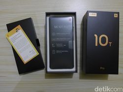 Unboxing Xiaomi Mi 10T Pro, Ponsel Gahar Rp 7 Juta