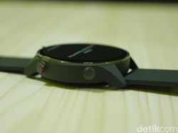 Unboxing Mi Watch, Smartwatch Rp 1,5 Juta