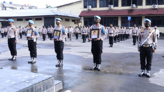 8 personel Polda Sumsel dipecat (Raja Adil-detikcom)