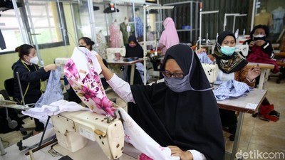 Asyik! Warga DKI Dapat Pelatihan Tata Busana dan Tata Boga