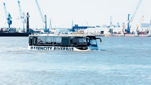 Semarang akan melengkapi armada transportasinya dengan bus amfibi seharga Rp 14-15 miliar. Bus tersebut akan ditempatkan untuk sektor wisata, kemana saja rutenya?