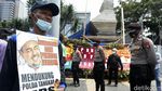 Demo di Polda Metro, Massa Dukung Polisi Tangkap HRS