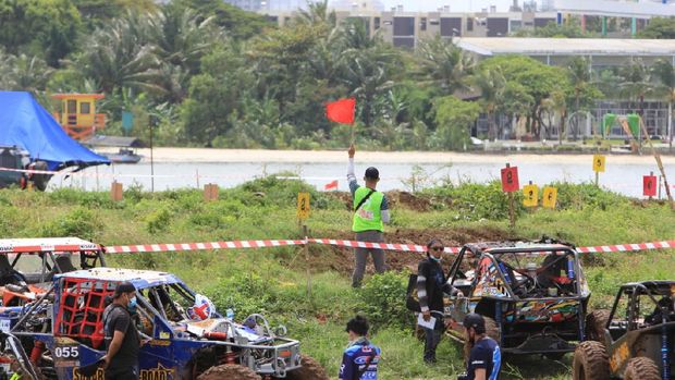 Event Urban Beach Adventure, balap offroad itu sukses diselenggarakan di Ancol Jakarta.