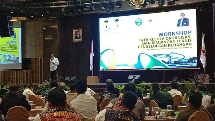 Gubsu Edy Rahmayadi di acara KONI (Ahmad Arfah-detikcom)