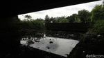 Jorok! Bantaran Kali di Kolong Jembatan Tol Jati Warna Penuh Sampah