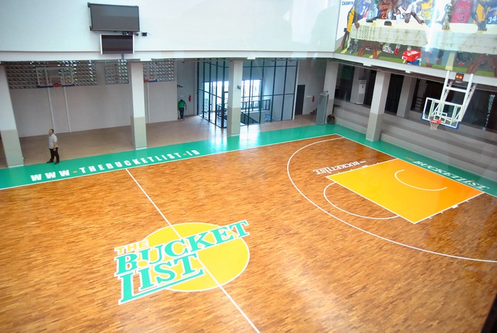 Sudah tahu belum, Bogor punya lapangan basket dengan standar internasional lho. Selain itu, di sana juga ada galeri museum basket Indonesia dan NBA. Penasaran?