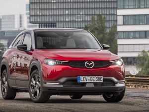 Ini Dia Mobil Paling Cantik di Jepang: Mazda MX-30