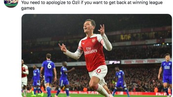 Apakah perlu meminta maaf ke Mesut Ozil yang selama ini diabaikan? Foto: Twitter