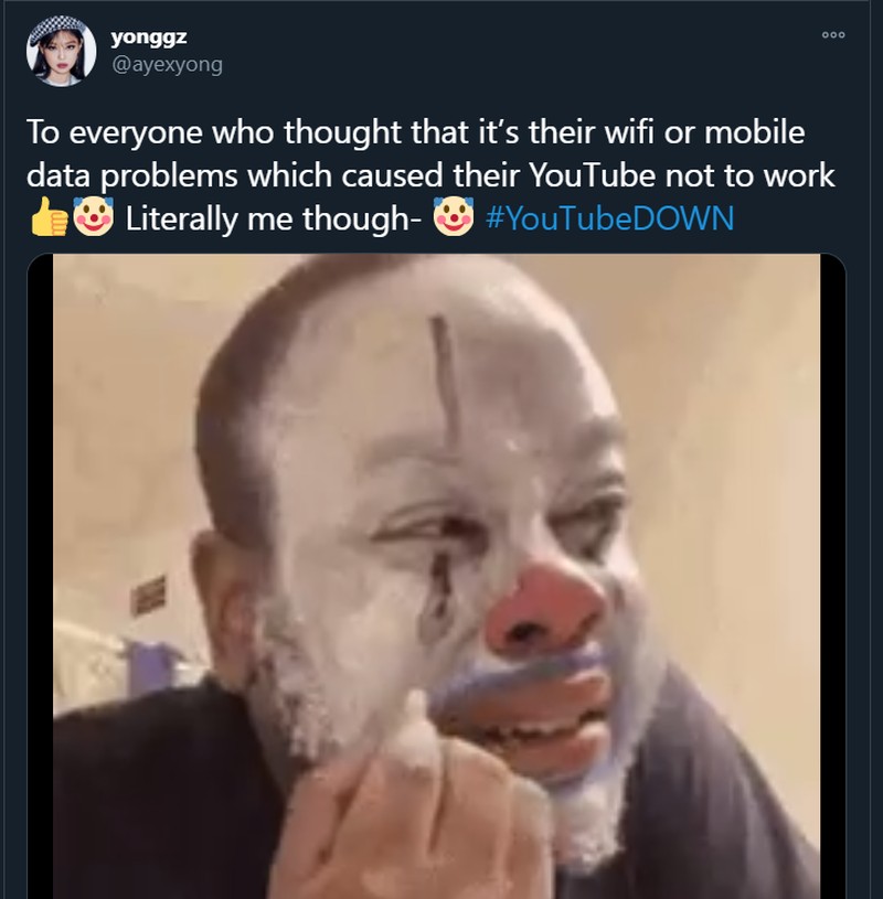 Meme YouTube tumbang