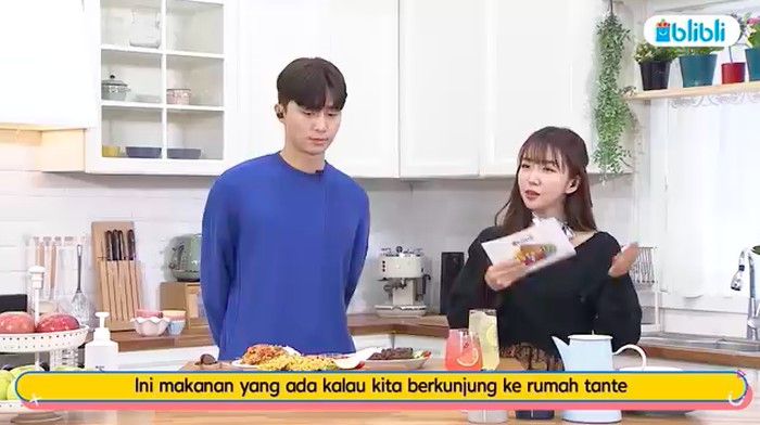 Park Seo Joon Cicip Bakwan Jagung Indonesia: Rasanya Bisa Buat Gendut!
