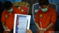 Kedua pelaku telah ditetapkan sebagai tersangka penyebar berita bohong dan video berisi ujaran kebencian.