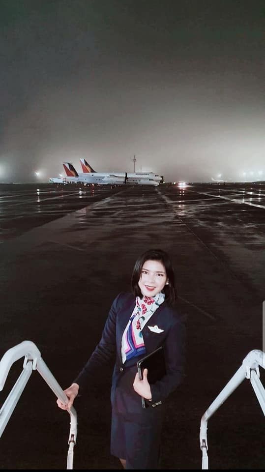 Pramugari Cantik Ini Jualan Alpukat Karena Di-PHK