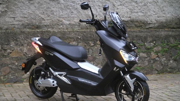 Produk Motor Listrik United T1800 (APHIT McKlein)