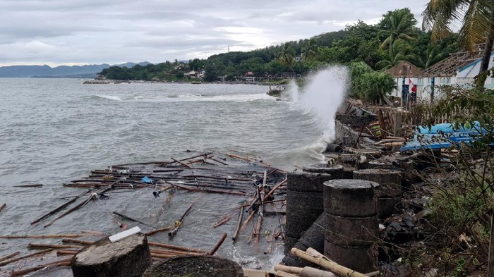 Puing perahu pagang milik nelayan Sukabumi.
