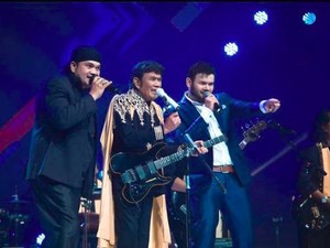 Rhoma Irama Bangga Tampil Bareng Anak di Konser Soneta
