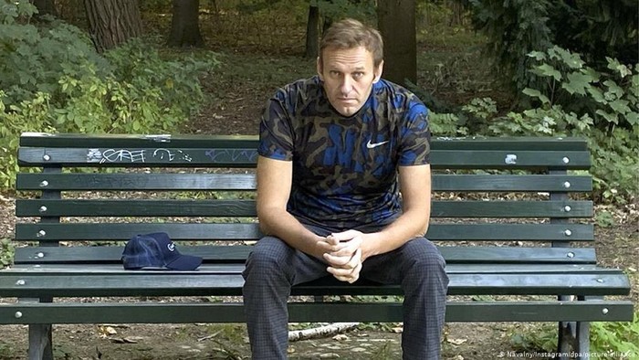 Rusia Coba Racuni Navalny Kedua Kali Sebelum Diterbangkan ke Berlin