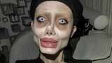 10 Foto Sahar Tabar Bergaya Zombie Angelina Jolie