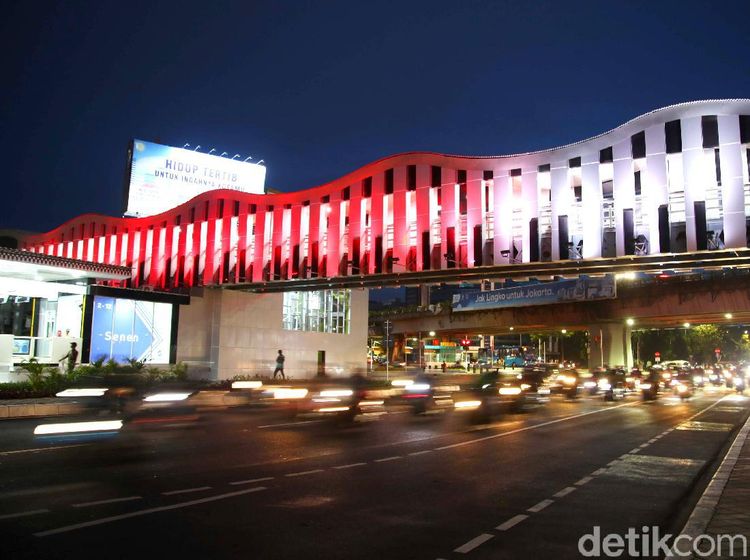 Wajah Baru Kawasan Simpang Lima Senen yang Kian Modern