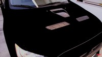  seorang YouTuber dengan nama channel DipYourCar coba mengaplikasikan warna cat musou black --cat akrilik berbasis air paling hitam di dunia-- produksi Koyo Orient Japan yang serupa dengan vantablack. Foto: DipYourCar