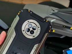 Doogee S96 Pro, HP Tahan Banting dengan Kamera Night Vision