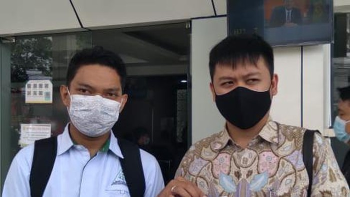 Kuasa Hukum Habib Rizieq ajukan praperadilan di PN Jakarta Selatan.