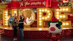 Masih Pandemi, Pasar Natal Manila Dipadati Pembeli