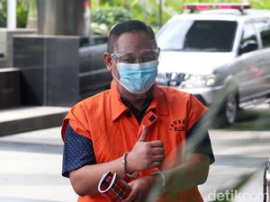 Saksi Kasus Bansos Ungkap Hubungan Anak Buah Juliari dengan Komisaris PT RPI