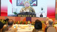 Menaker Ida mengatakan saat mengenalkan Unit Layanan Disabilitas Bidang Ketenagakerjaan dan Pemberian Penghargaaan kepada Perusahaan yang Telah Mempekerjakan Penyandang Disabilitas, Selasa (15/12/2020) di Jakarta. Foto: dok. Kemenaker RI