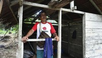 Ekonomi menjadi salah satu sektor yang terdampak paling besar akibat adanya pandemi COVID-19 di Indonesia.  