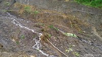 Saat ini kondisi areal pertanian ini menyerupai aliran sungai.
