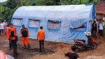 Penampakan Retakan Akibat Pergerakan Tanah di Sukabumi